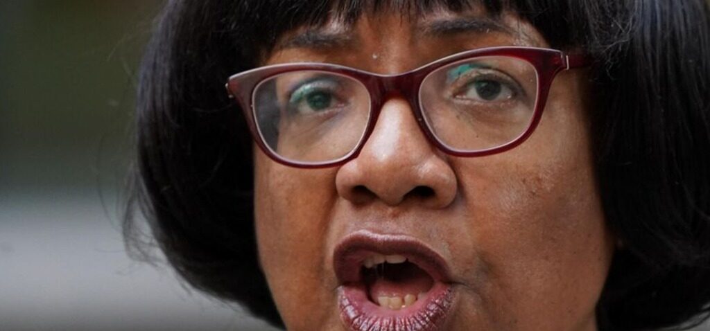 Starmer - Groupe de députés travaillistes met en garde Starmer sur les limites des procès par jury