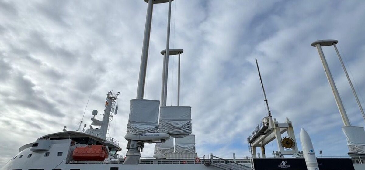 satellite - Internet par satellite : Amazon lève l'ancre avant de s'envoler vers les étoiles