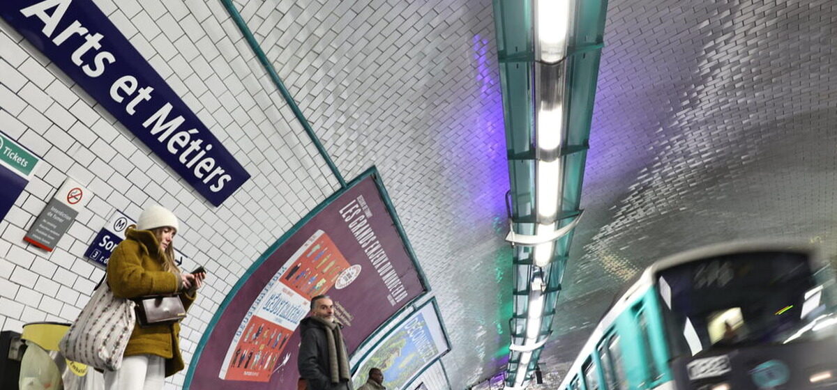 agression - Femmes poignardées dans le métro : le suspect, déjà condamné pour agression sexuelle, faisait l’objet d’une OQTF en 2025