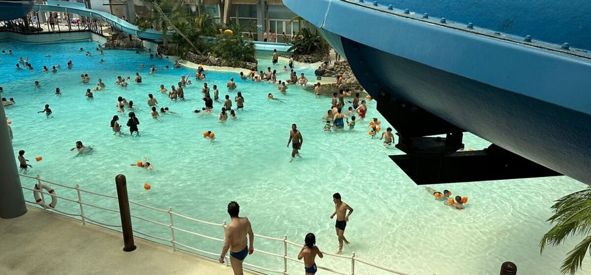 noyade - « C’est inhumain » : 10 ans après la noyade d’Ilias à Aquaboulevard, son père condamné pour négligence