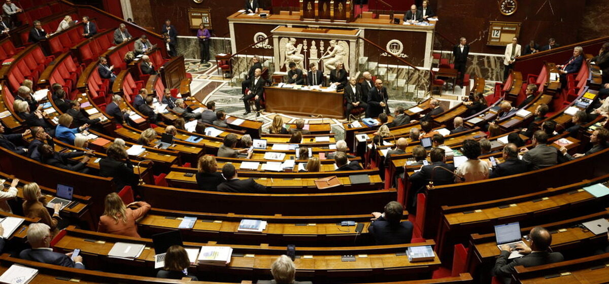 Légifère - « On Ne Légifère Pas Bien Entre 21h30 Et Minuit » : À L’Assemblée Nationale, La Fin Des Séances Nocturnes Est Différée