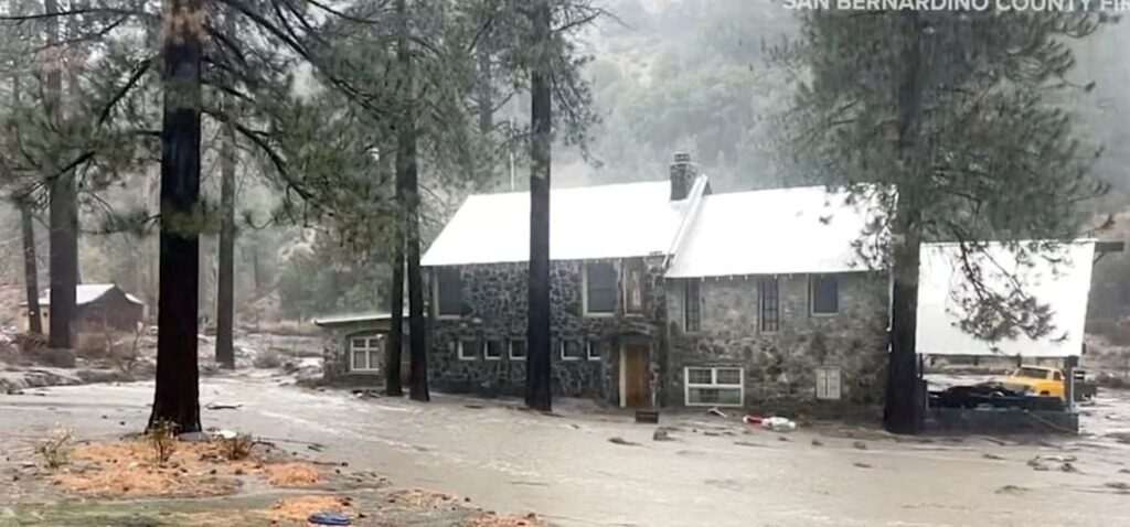 Californie - Des tempêtes violentes en Californie font trois morts au soir de Noël