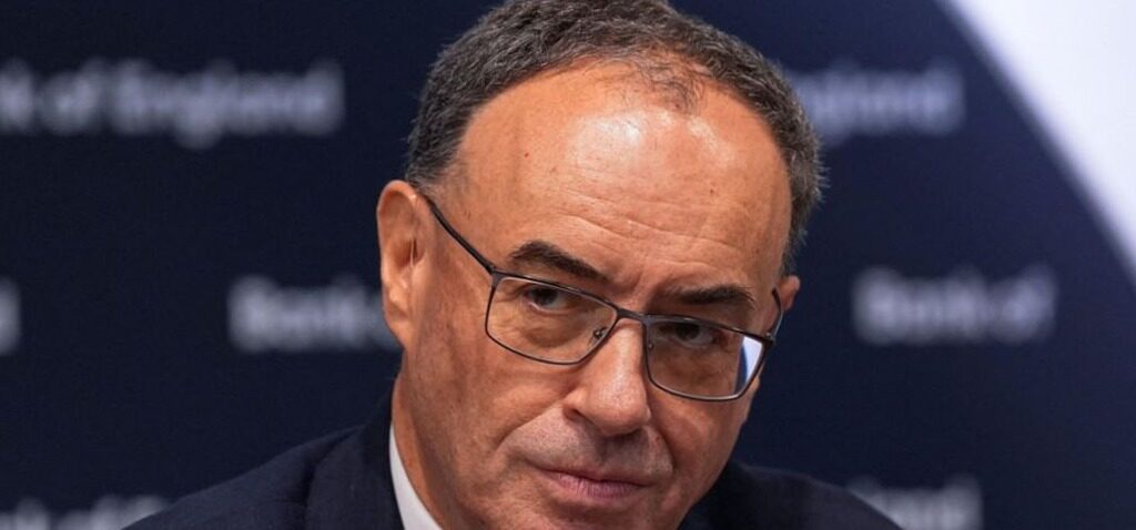 actions - Les valeurs des actions au Royaume-Uni sont « les plus tendues » depuis 2008, avertit la banque.