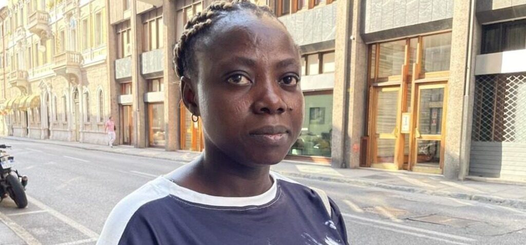 femmes - Les femmes célibataires risquent le viol et l'exploitation en quête d'une vie meilleure en Europe