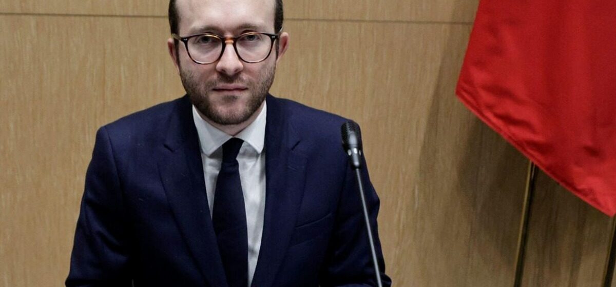 commission - Commission parlementaire sur l’audiovisuel public : le président suspend les convocations pour favoriser l’apaisement