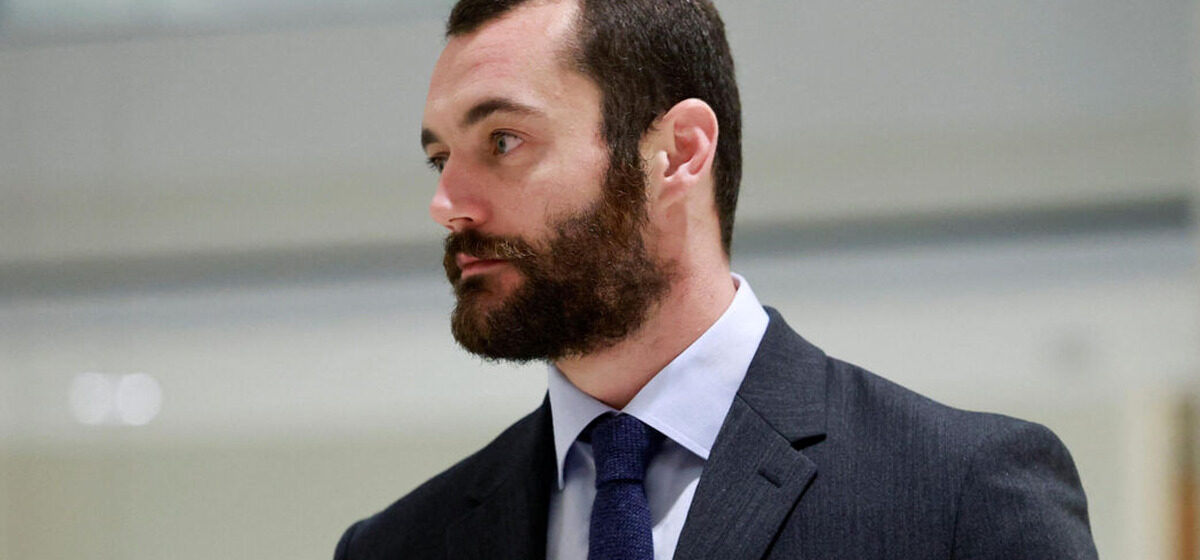 Sarkozy - « Ce qui tue les automobilistes, c'est l'assistanat » : Louis Sarkozy propose de supprimer « les feux rouges, les lignes blanches et les panneaux de signalisation »