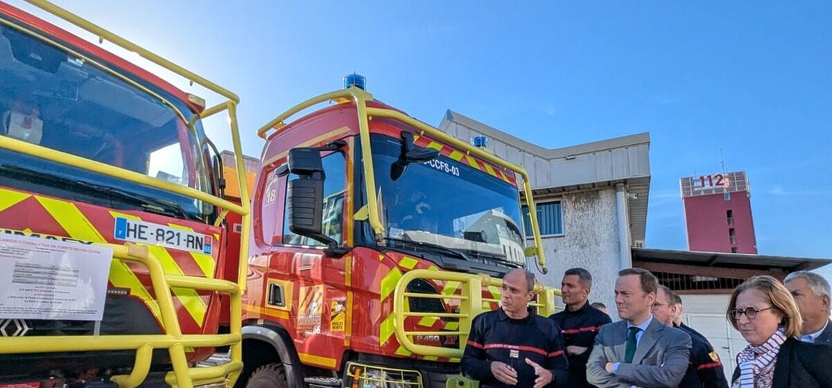 pompiers - Les pompiers des Pyrénées-Orientales se préparent à lutter contre les méga-feux avec une flotte d'intervention renouvelée.