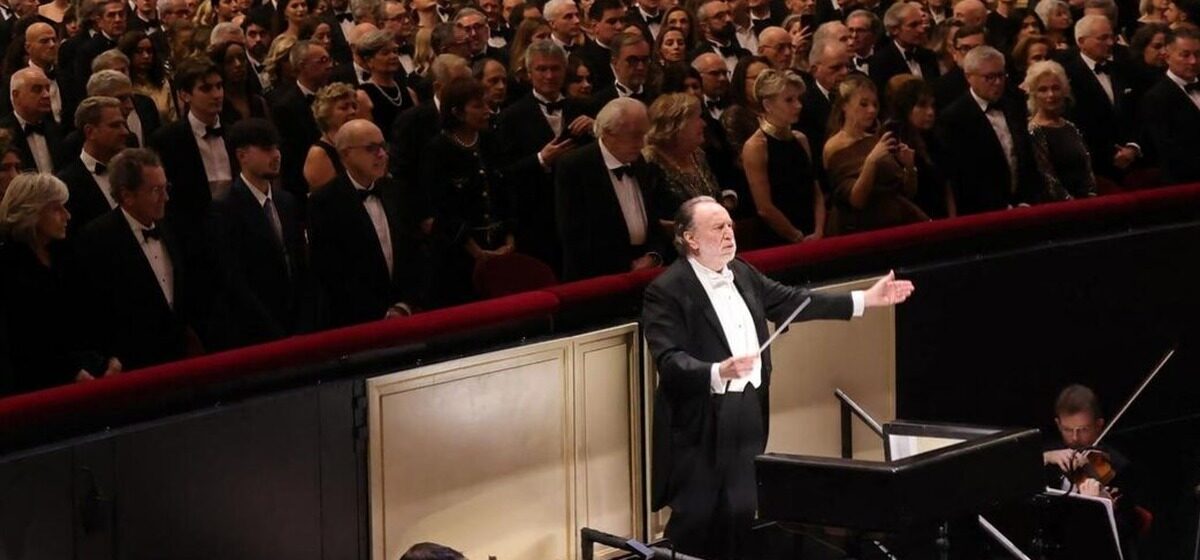hospitalisé - Victime d'un malaise lors d'une représentation à la Scala de Milan, le chef d'orchestre Riccardo Chailly hospitalisé en soins intensifs