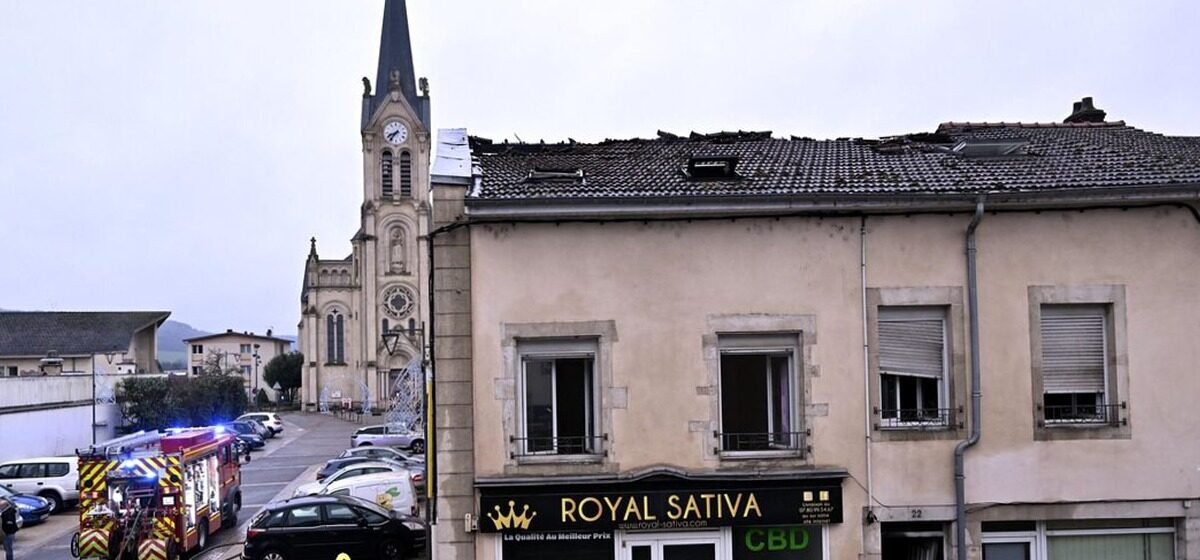 incendie - « Il a tenté de hisser sa maman sur le toit… » : le récit tragique de l'incendie qui a coûté la vie à cinq personnes près de Nancy