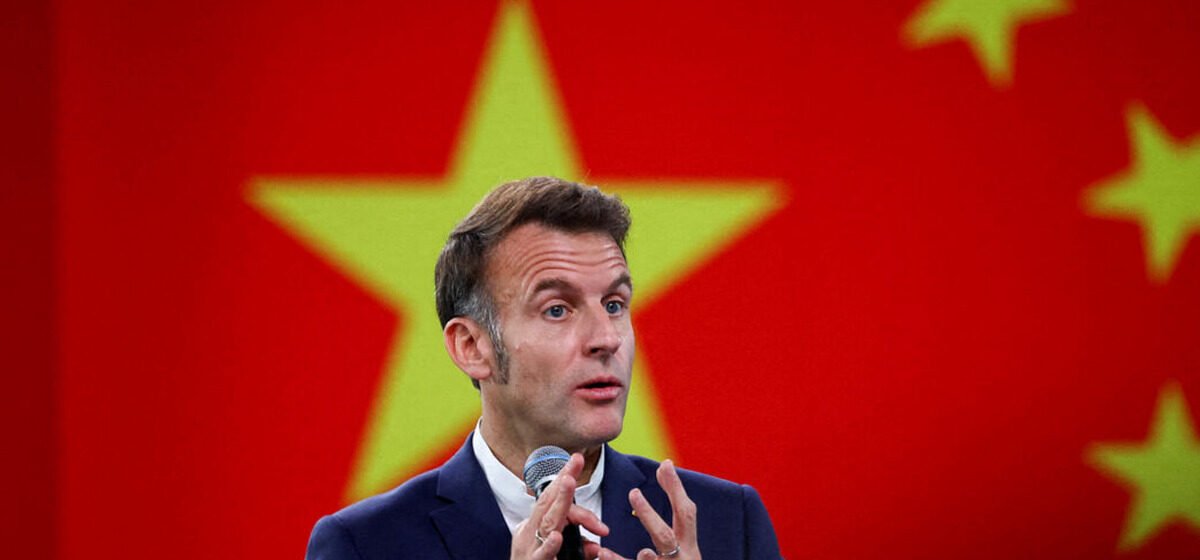 guerre - Ukraine : Emmanuel Macron considère l'unité entre Européens et Américains comme « indispensable » et appelle à maintenir « l'effort de guerre »