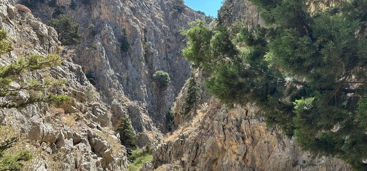 Françoise - « Il y a de fortes chances que ce soit Françoise Boutteaux » : Plus d’un an après la disparition de deux Françaises en Grèce, des ossements retrouvés