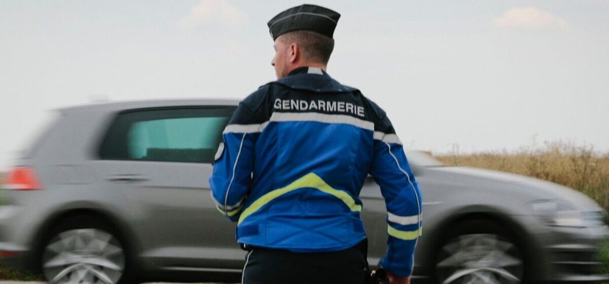 garagiste - « La population entière est sous le choc » : un garagiste mis en examen après avoir tiré sur un adolescent