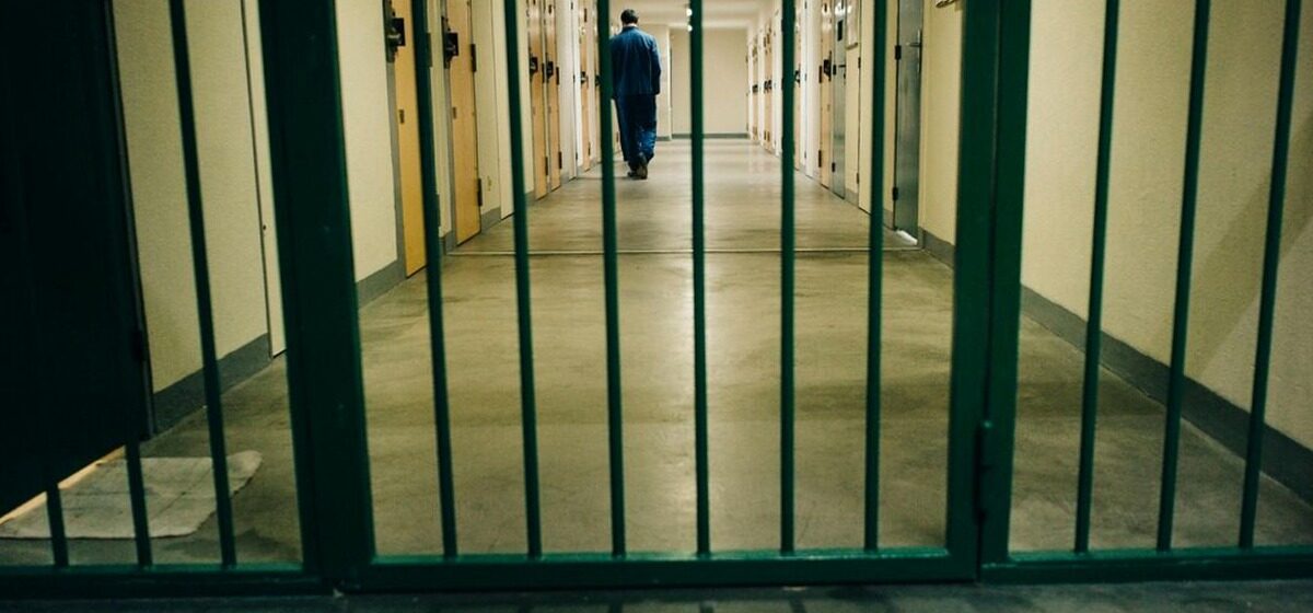 trafiquant - Rennes : Saraba Diane, un « petit trafiquant », condamné à 25 ans de prison pour le meurtre d’un jeune Tchétchène lié au narcotrafic