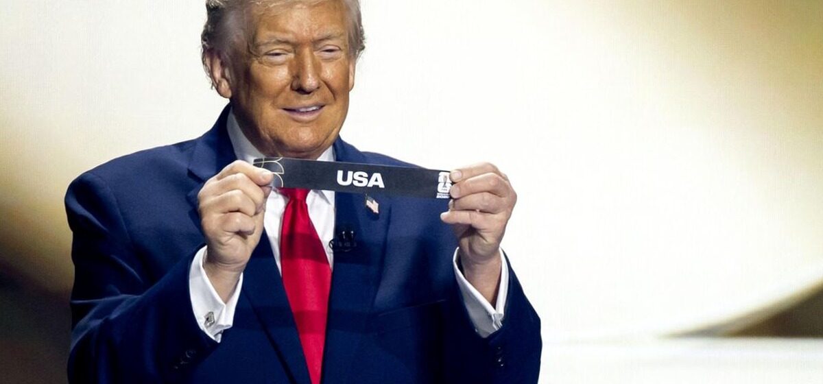 véhicules - « Des véhicules des services secrets bloquent ma place de parking : John Textor révèle être un voisin de la famille Trump »