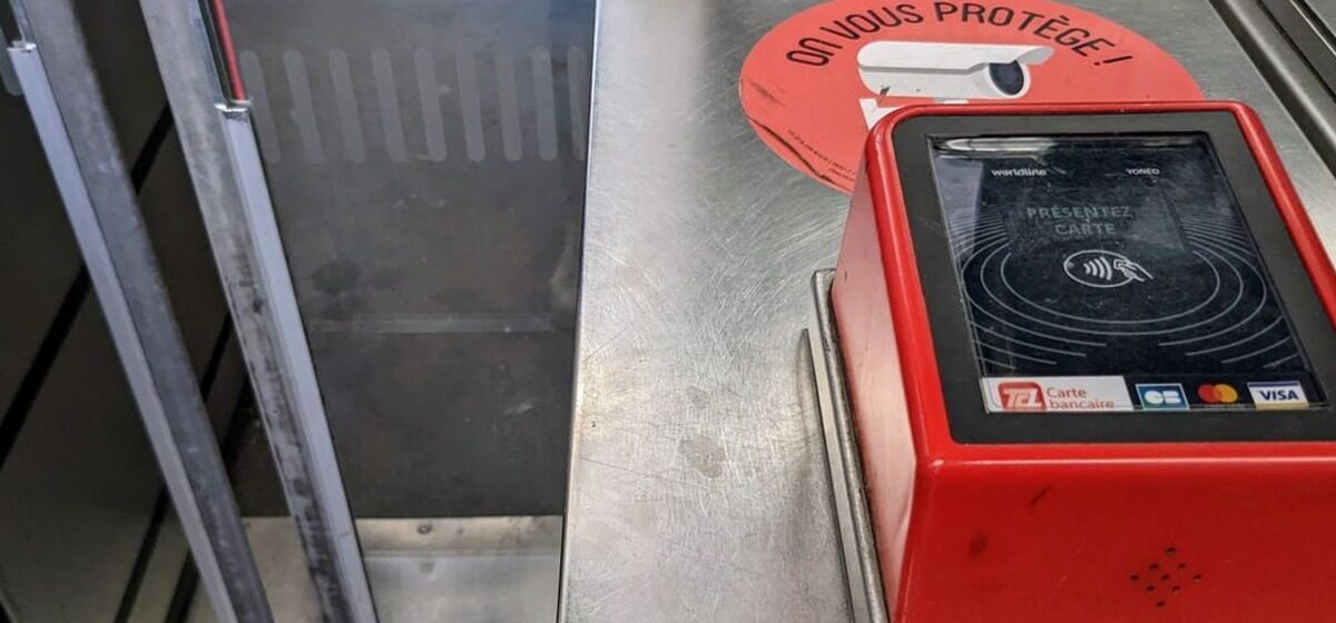 Métropole - Municipales 2026 à Lyon : Le Président de la Métropole propose un métro 24h/24 le week-end, l'opposition évoque un « coût exorbitant »