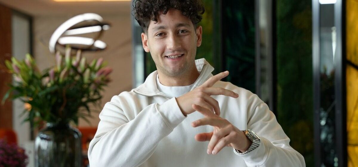 influenceur - 10 millions d'abonnés, 7 milliards de vues pour ses vidéos : l'influenceur toulousain Tuvok12 fait sensation