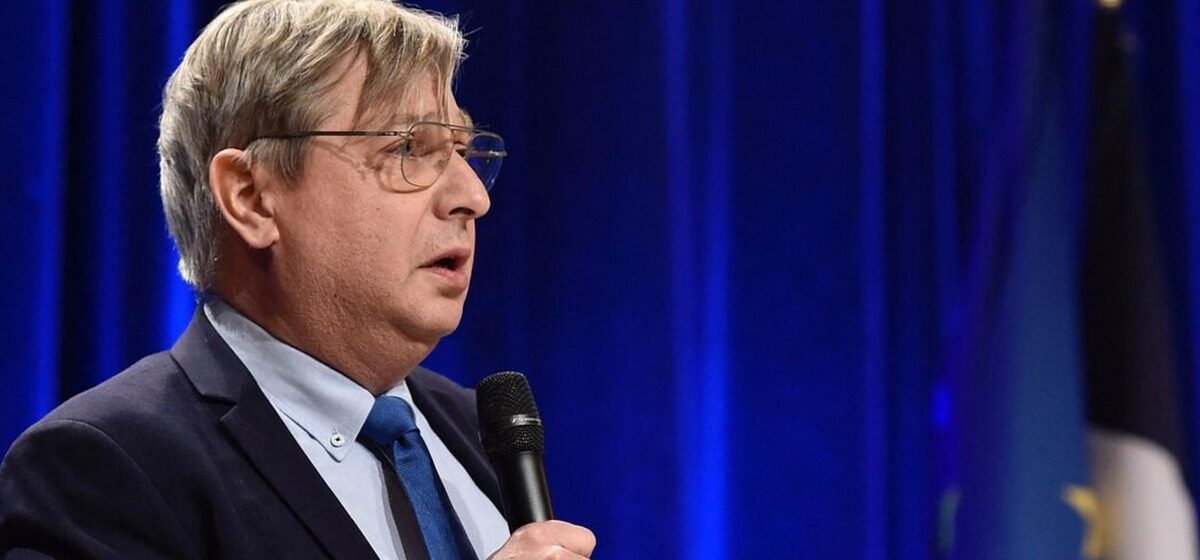 Maire - Metz : Le Maire François Grosdidier Poursuivi en Justice pour Avoir Rémunéré Abusivement des Collaborateurs