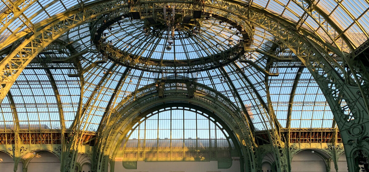Patinoire - Grand Palais Des Glaces : La Patinoire Géante et Festive Rouvre à Paris Dès Ce Week-end