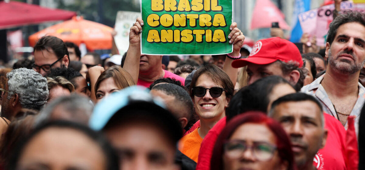 Brésil - « Défendre la démocratie » : Au Brésil, des dizaines de milliers de manifestants dans les rues contre Bolsonaro