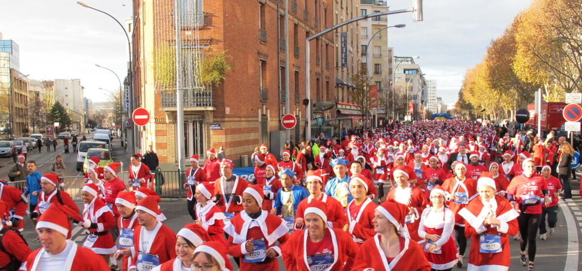 Corridas - « Le But, C’est De Faire Marrer » : Quelle Est L'Origine De La Tradition Des « Corridas », Ces Courses Festives De Fin D'Année ?