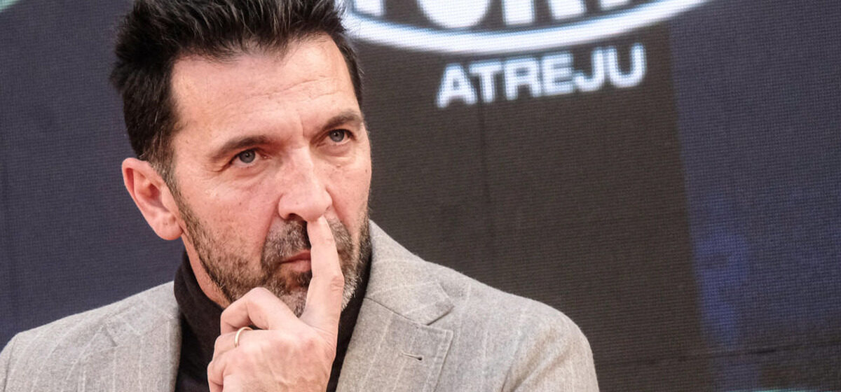 Buffon - « Gianluigi Buffon Apporte Son Soutien à Giorgia Meloni : Comment Elle Représente Notre Nation de La Meilleure Façon Qui Soit »