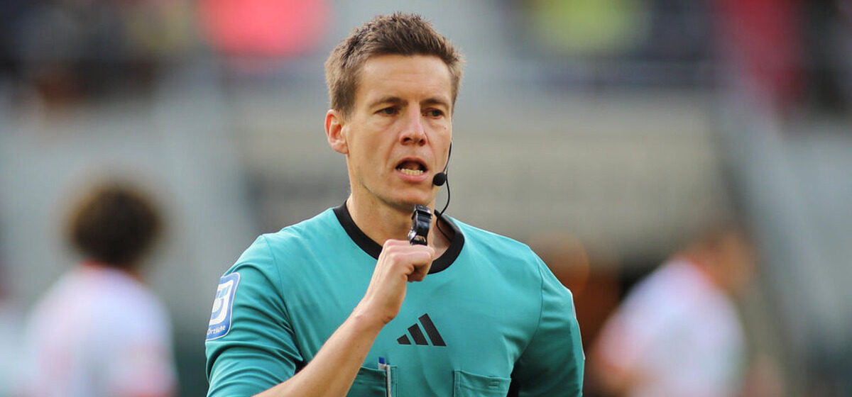 arbitre - Athletic Bilbao-PSG : Qui est Daniel Siebert, l'arbitre allemand désigné pour la rencontre de Ligue des champions ?