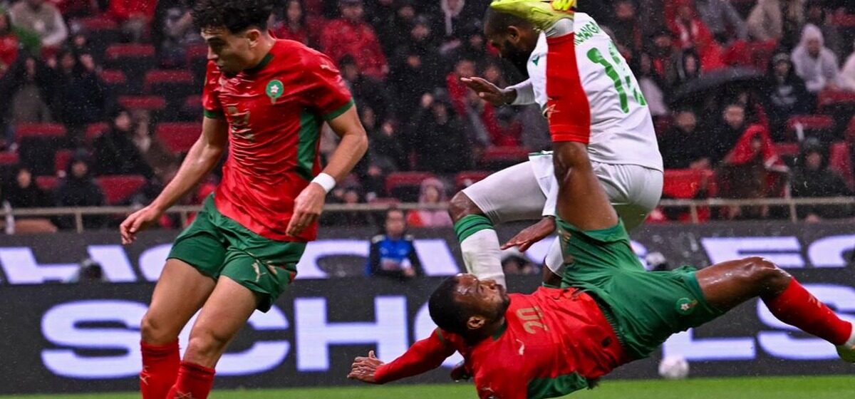 but - 2025 : Passe décisive du Prince Héritier ou reconstitution entre amis ? Quand le but fou d’Ayoub El Kaabi inspire les Marocains