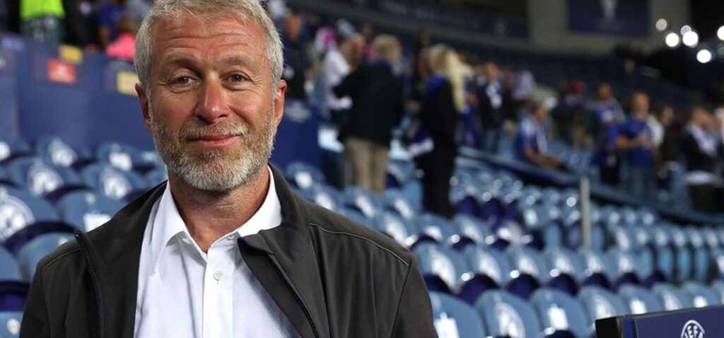 Abramovich - Starmer demande à Abramovich de 'payer maintenant' ou d'affronter le tribunal