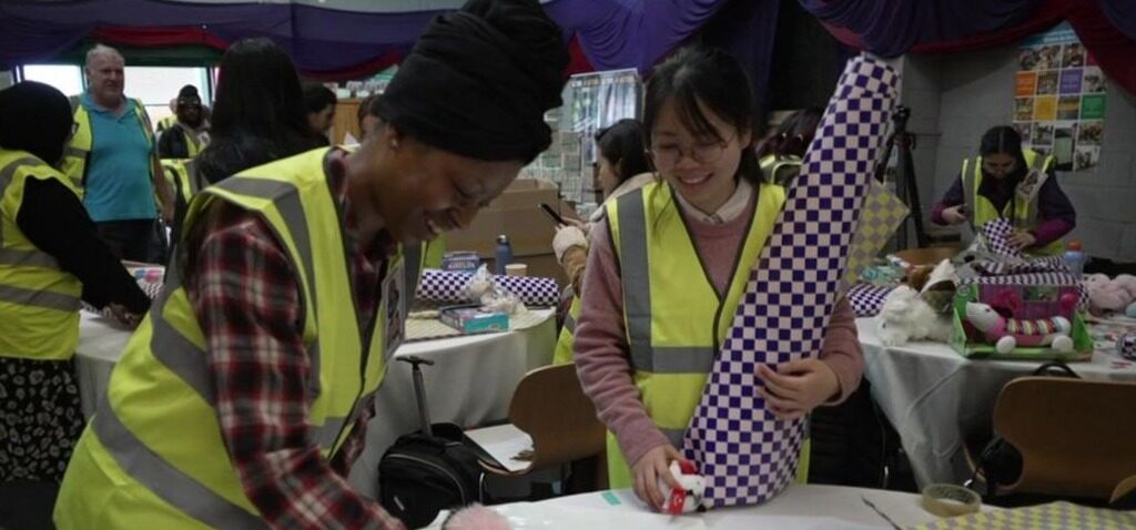 Cadeaux - Cadeaux de Noël emballés et expédiés pour les enfants