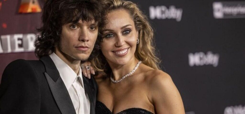 Miley - Miley Cyrus confirme ses fiançailles avec le musicien Maxx Morando