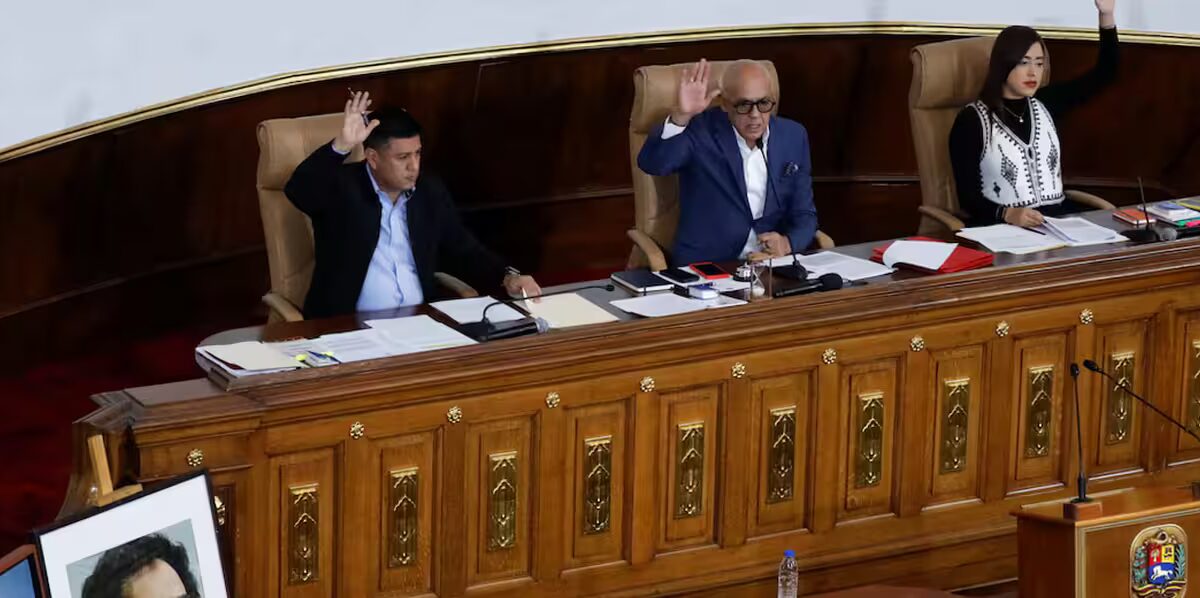 pétroliers - Le Parlement vénézuélien s'attaque à la criminalisation de la saisie des pétroliers alors que Trump intensifie la pression sur Maduro