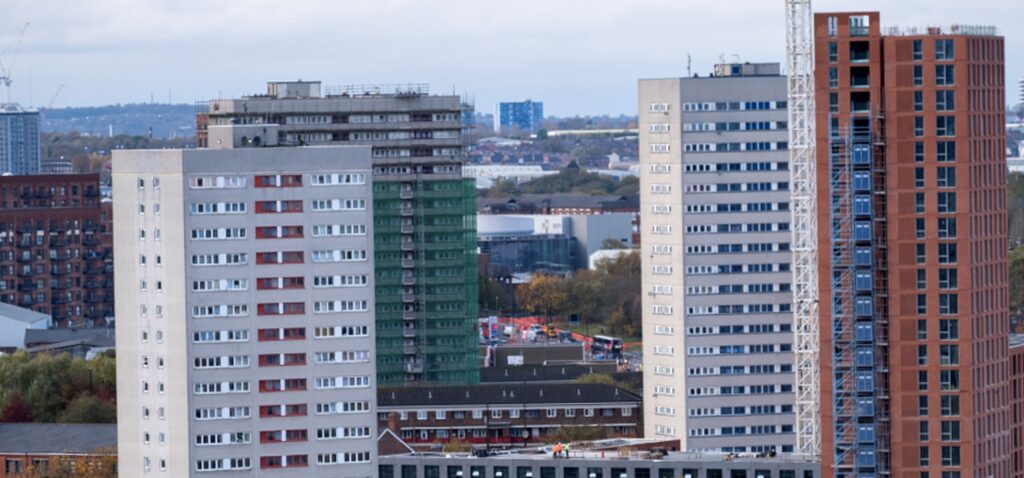 gratte-ciel - Règles des gratte-ciel assouplies après l'avertissement sur le déploiement d'Internet