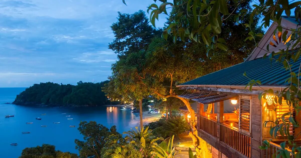 Trump - De Google et ChatGPT à la tension militaire de Trump avec le Venezuela qui menace de vider les resorts des Caraïbes