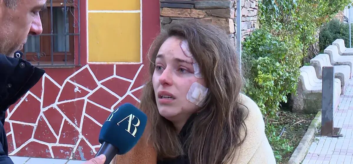 survivante - Ana, survivante de l'Iryo et avec sa sœur en réanimation : "Elle est enceinte et s'est blessée en essayant de protéger notre chien. Si je ne peux rien faire pour elle maintenant, je veux au moins le retrouver."