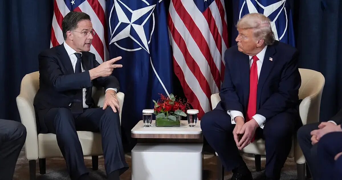 surprise - Trump annonce une surprise concernant Groenlandia avec l'OTAN et suspend sa menace de tarifs après avoir exigé son contrôle à Davos.