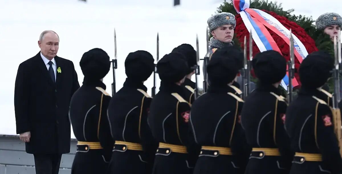 Russie - La Russie condamne un garçon de 14 ans à sept ans pour avoir tenté de brûler un centre de recrutement