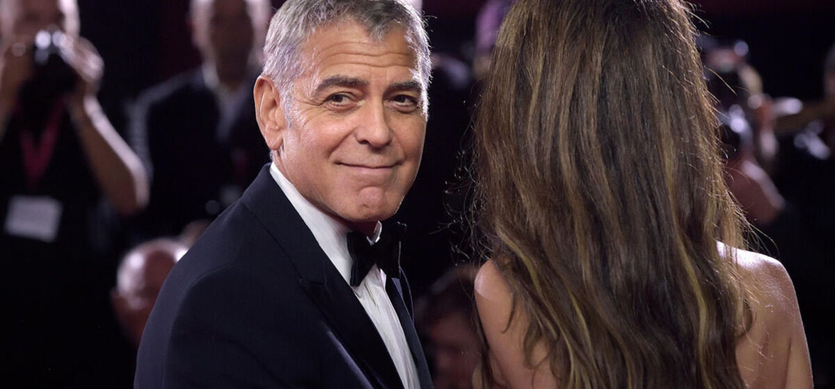 Clooney - « Nous devons redonner sa grandeur à l'Amérique » : George Clooney répond aux critiques de Donald Trump après sa naturalisation française