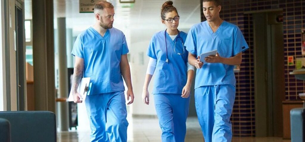 médecins - Grève des médecins suspendue après le soutien du syndicat à la dernière proposition salariale