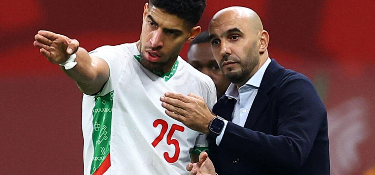 Algérie - 2025 : Un choc face à l'Algérie en demi-finale serait « beau pour le football » selon le Marocain Walid Regragui