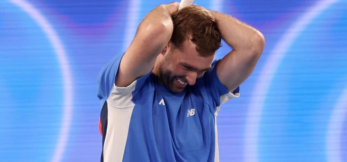 joueur - Tennis : Comment un joueur méconnu a battu des pros, dont Jannik Sinner, et empoché un très gros chèque ?