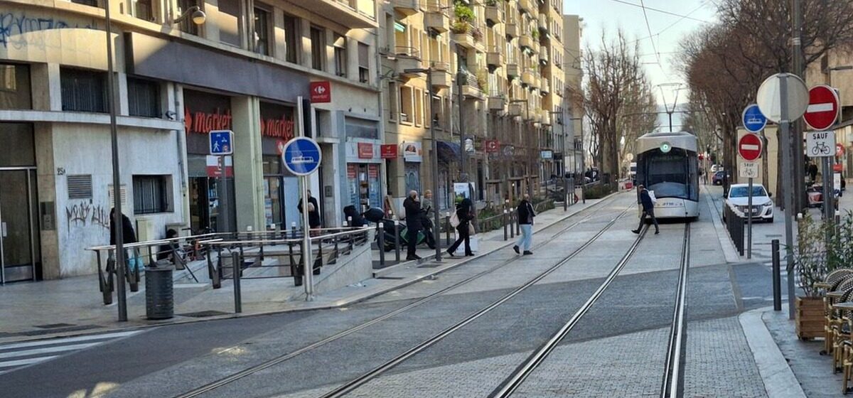 Marseille - À Marseille, une cave de 9 m² moisi, sans fenêtre, louée 300 euros : le propriétaire condamné à 2 ans de prison avec sursis