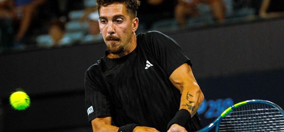 tennisman - « J’ai le tendon d’Achille d’une personne décédée dans le bras » : le tennisman australien Thanasi Kokkinakis dévoile les détails de sa folle opération