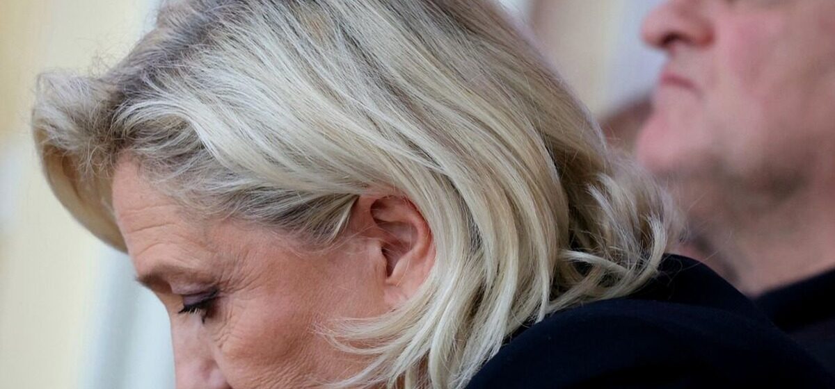 procès - Procès du RN : Marine Le Pen promet « la vérité » et espère « convaincre les magistrats » de son « innocence »