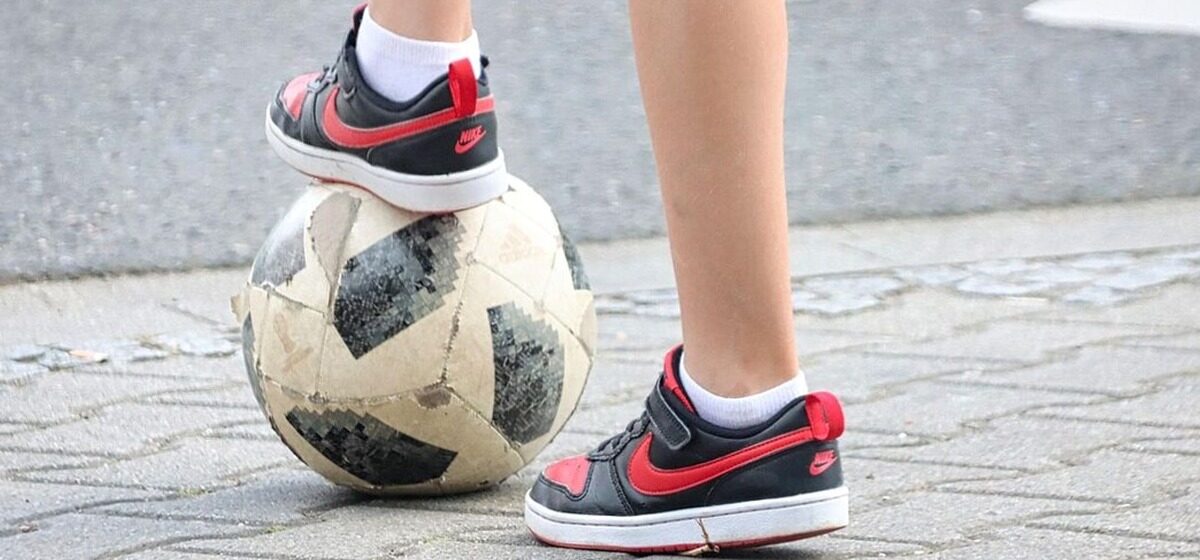 Los - « Une Absurdité Sans Nom » : Los Angeles annule une loi interdisant de jouer avec un ballon dans la rue sous peine de prison