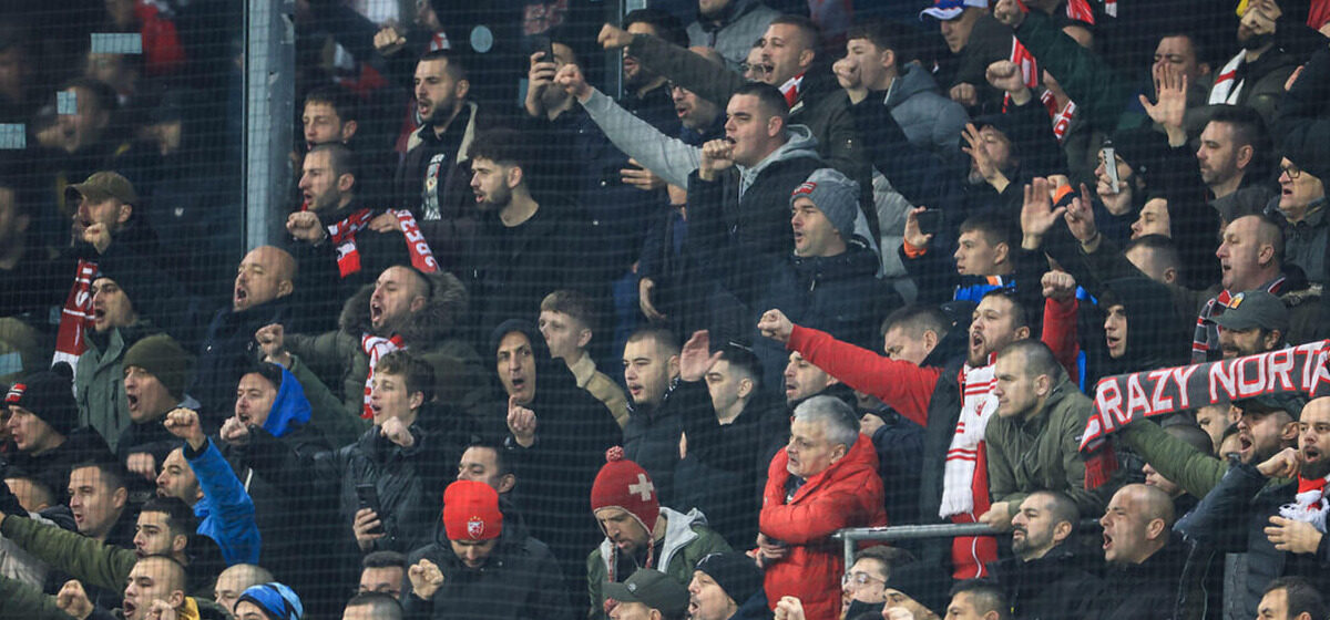 Foot - Bagarres entre Fans Serbes et Croates de Foot : 18 Blessés et Plus de 100 Arrestations Près de Sarajevo