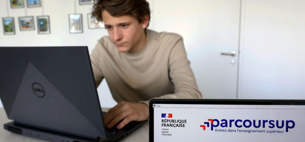 coaching - Parcoursup : Comment le coaching privé se développe pour aider les familles face au stress de l'orientation ?