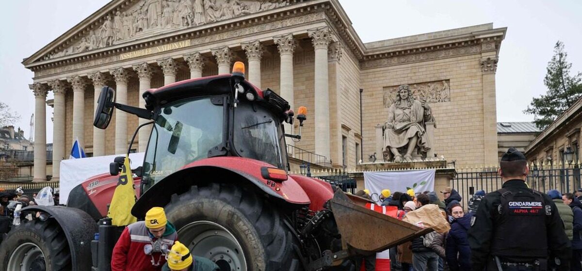 tracteurs - Colère des agriculteurs : Plus de 250 tracteurs prévus mardi matin sur la Place de la Concorde à Paris