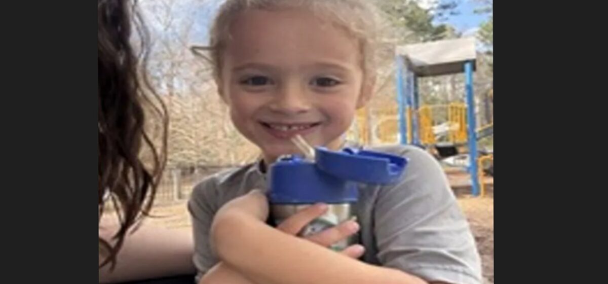 chien - « Son chien était avec lui » : le corps de Johnathan, 4 ans, disparu le jour du Réveillon du Nouvel An, retrouvé aux États-Unis