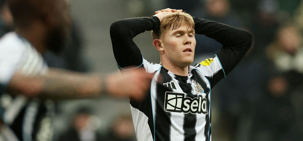 Magpies - Newcastle - Aston Villa (0-2) : Les Magpies Déçoivent Avant Leur Match Contre Le PSG En Ligue Des Champions