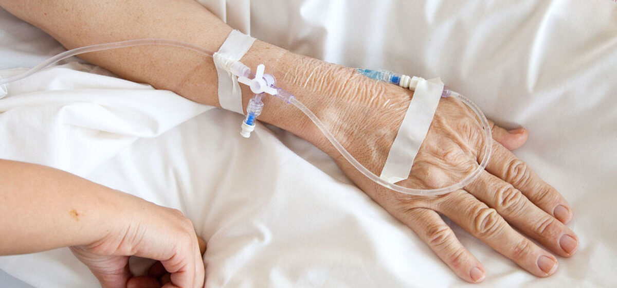 médecin - « Un sujet souvent ignoré : ce médecin admet avoir précipité la mort de certains patients »